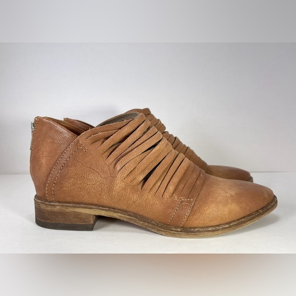 Free People‎ Lost Valley Italian Leather Ankle Boot Size 36 (US 5-5.5) - Picture 1 of 13